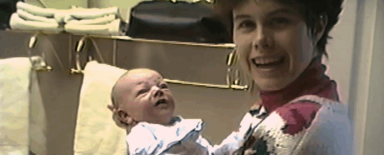 Câu Chuyện Đem Lại Hy Vọng Cho Những Bà Mẹ Tính Phá Thai